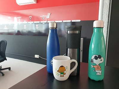 Los beneficios de beber agua para aumentar tu productividad laboral Los beneficios de beber agua para aumentar tu productividad laboral