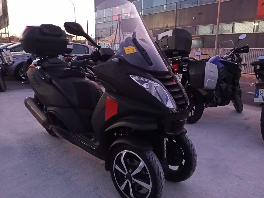 Imagen de Peugeot METROPOLIS 400 i