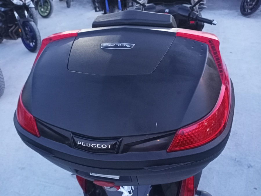 Imagen de Peugeot METROPOLIS 400 i