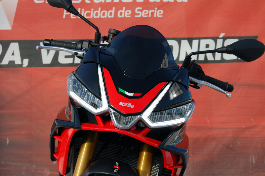 Imagen de Aprilia TUONO V4 1100