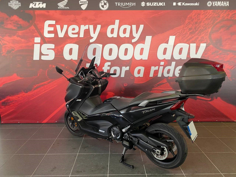 Imagen de Yamaha TMAX 530 DX