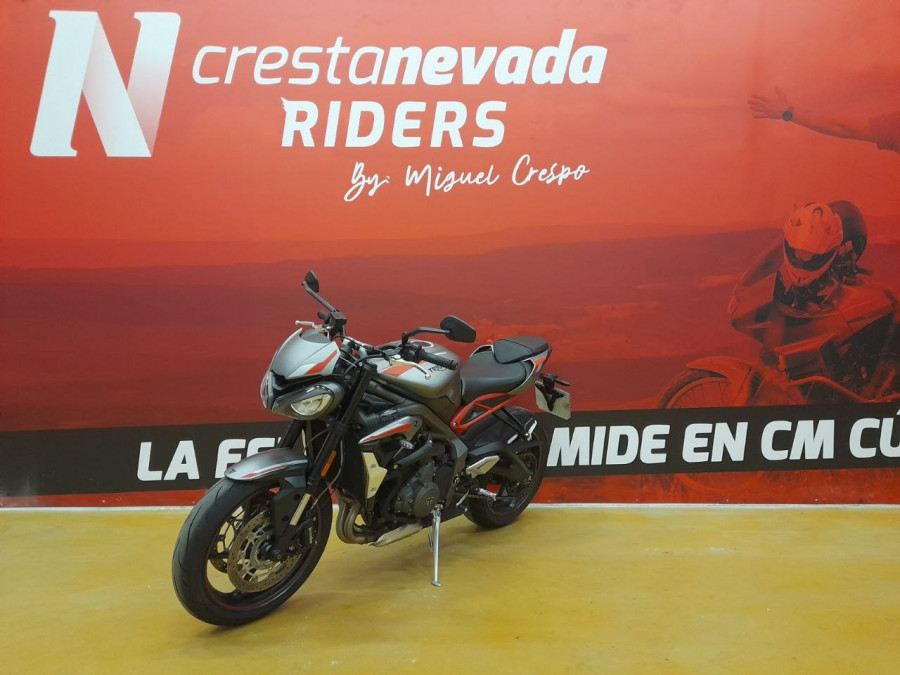Imagen de Triumph STREET TRIPLE R